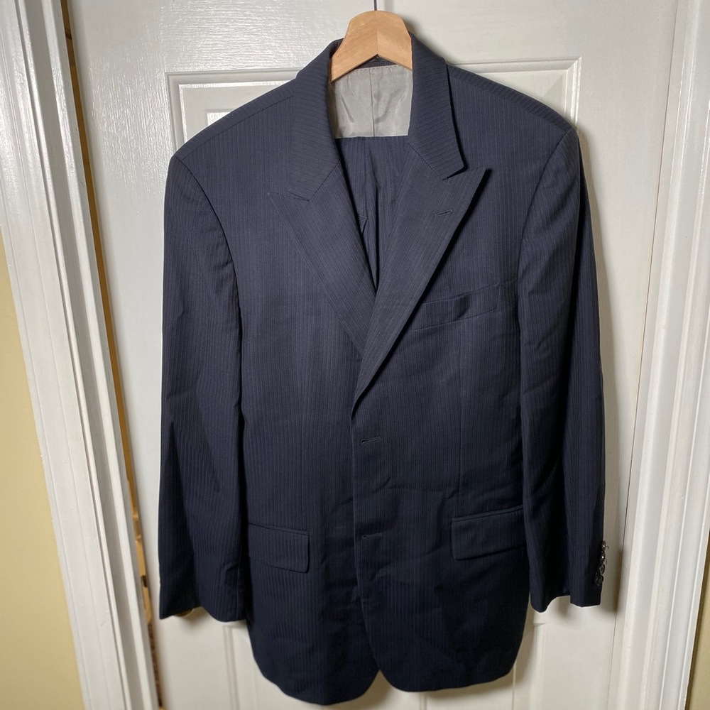 Hugo Boss Perelli Navy Striped Suit 40R Peak Lapel